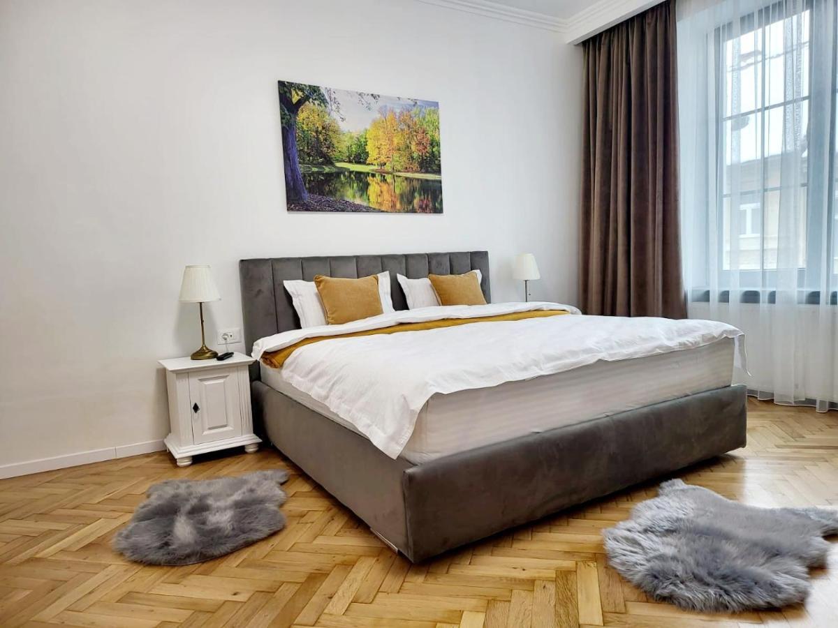 Sboldtown By Holztreppe Apartment Brasov Exterior photo